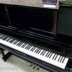 Đàn piano yamaha YU5SXG